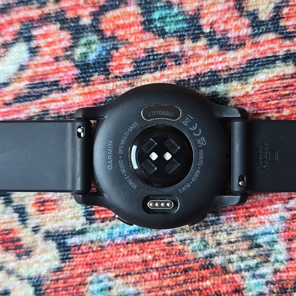 Garmin Venu 2 Smartwatch - Picture 6 of 11
